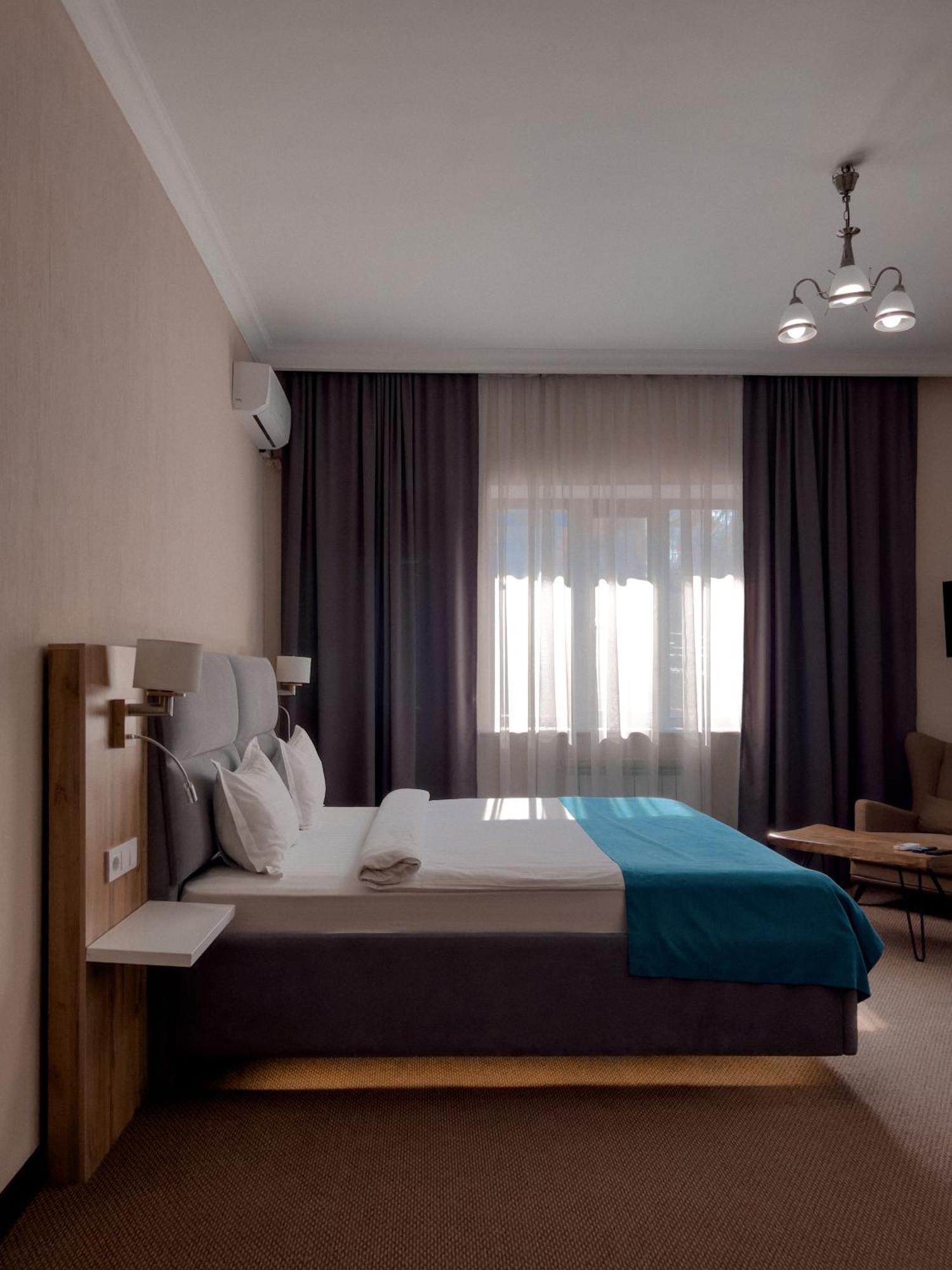 Keremet Hotel Almaty Exterior photo